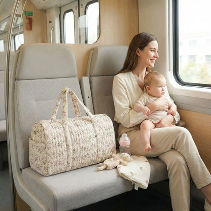sac à langer bébé spacieux doux élégant voyage en train