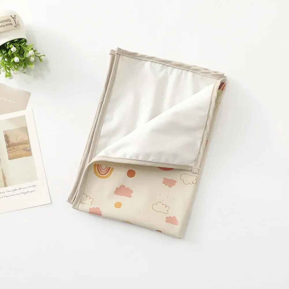 Tapis a langer nomade confortable compact impermeable